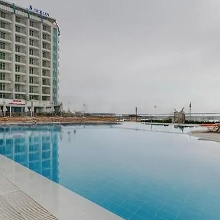 Apartment Mare 2 *